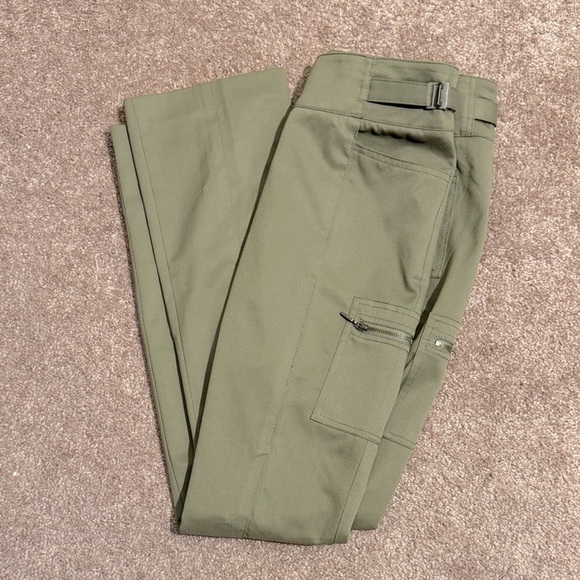EUC Functional Bebe Khaki Utility Pants with Cute Details - Picture 5 of 9